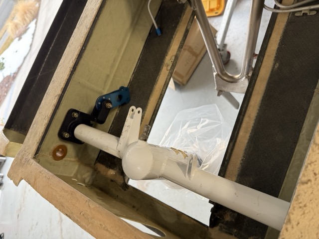 Jason Rouault Main Gear Fitting Continues – Legacy Build