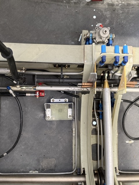 Jason Rouault Auto pilot servo mounting – Legacy Build