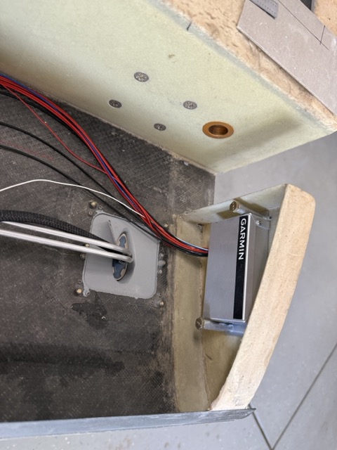 Jason Rouault Center Console Bonding and Misc Items – Legacy Build